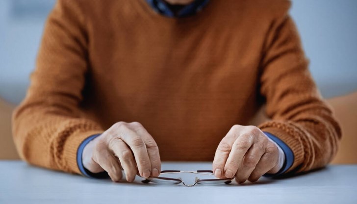 Мнозинството от възрастните хора посрещат най-светлия християнски празник с оскъдна храна Мнозинството от възрастните хора посрещат най-светлия християнски празник с оскъдна храна