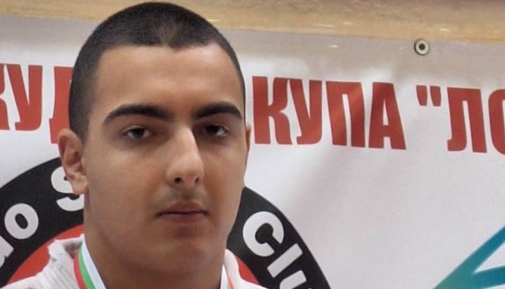 Симеон Симонов заминава за Кипър Симеон Симонов заминава за Кипър