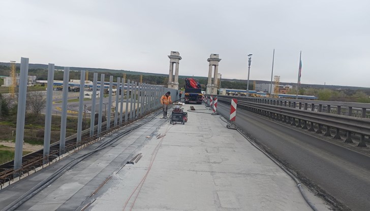 Очаква се адаптирано управление на движението през Великденските празници, за да се избегнат дългите опашки Очаква се адаптирано управление на движението през Великденските празници, за да се избегнат дългите опашки