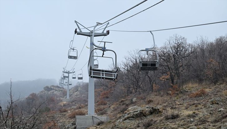Двама души са откарани в болница Двама души са откарани в болница