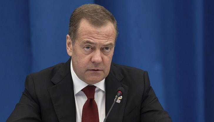 Бившият руски президент заяви, че рискът от ядрен конфликт е в най-високата си точка Бившият руски президент заяви, че рискът от ядрен конфликт е в най-високата си точка