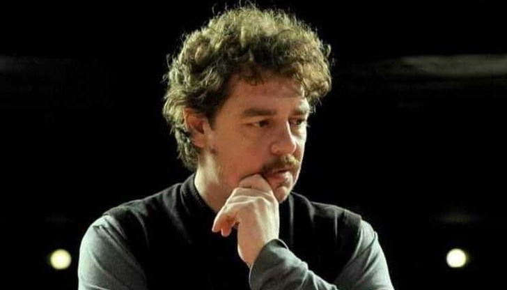 Актьорът Камен Донев навършва 54 години днес Актьорът Камен Донев навършва 54 години днес