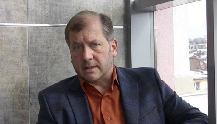 Михаил Екимджиев: Георгиева е поела ангажименти към ГЕРБ за поста в европрокуратурата Михаил Екимджиев: Георгиева е поела ангажименти към ГЕРБ за поста в европрокуратурата