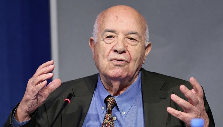 Загубата на достойнство е причина за обществената ни пасивност Загубата на достойнство е причина за обществената ни пасивност