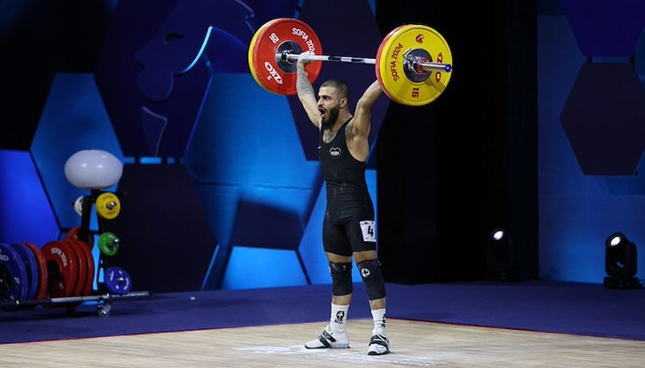 Русенският състезател триумфира в категория до 55 килограма Русенският състезател триумфира в категория до 55 килограма