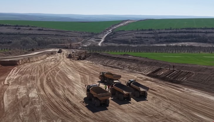 Процедурата обхваща участъка от Русе до Бяла с дължина над 75 километра Процедурата обхваща участъка от Русе до Бяла с дължина над 75 километра