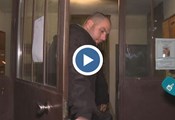Съседи бранят бившия директор на 138-о училище Съседи бранят бившия директор на 138-о училище