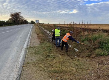 Драгомир Драганов инспектира зимната подготовка на пътищата в Русенско Драгомир Драганов инспектира зимната подготовка на пътищата в Русенско