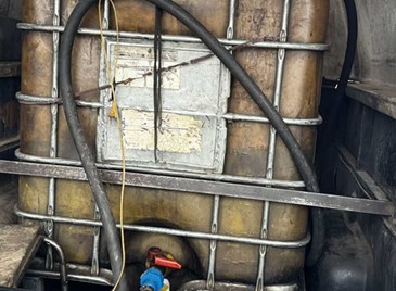 Разбиха схема за незаконна търговия с горива в Русе и Николово Разбиха схема за незаконна търговия с горива в Русе и Николово