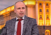 Петър Чолаков: Правителството функционира като "дрийм тийм" Петър Чолаков: Правителството функционира като "дрийм тийм"