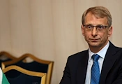 Николай Денков: Бойко Борисов и Делян Пеевски спират развитието на България Николай Денков: Бойко Борисов и Делян Пеевски спират развитието на България