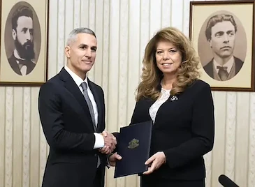 Андрей Гюров получи мандат за служебен премиер Андрей Гюров получи мандат за служебен премиер