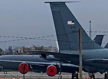 Правителството превръща летище София във военна база през нощта Правителството превръща летище София във военна база през нощта