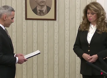 Андрей Гюров обяви състава на служебния кабинет Андрей Гюров обяви състава на служебния кабинет