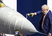 Бразилия сглоби първия си свръхзвуков изтребител Бразилия сглоби първия си свръхзвуков изтребител