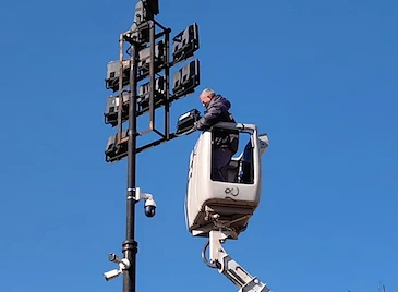 Обновяват осветлението в центъра на Русе Обновяват осветлението в центъра на Русе