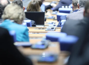Депутатите приеха удължителния закон за бюджета Депутатите приеха удължителния закон за бюджета