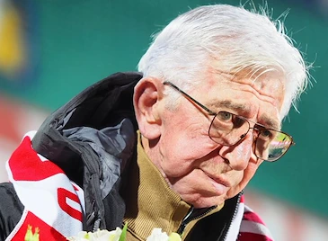 Отиде си футболната легенда от Русе Георги Велинов Отиде си футболната легенда от Русе Георги Велинов