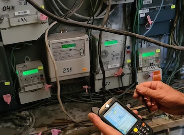 Над 15 000 българи скочиха срещу високите сметки за ток Над 15 000 българи скочиха срещу високите сметки за ток