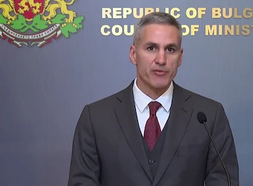 Правителството налива милиони евро в директни помощи Правителството налива милиони евро в директни помощи