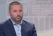 Николай Попов: Отрязах политиците, които искат да ми нареждат в слушалката Николай Попов: Отрязах политиците, които искат да ми нареждат в слушалката