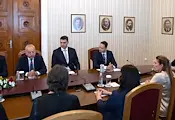 Корнелия Нинова: "Прогресивна България" продължава модела "Борисов" Корнелия Нинова: "Прогресивна България" продължава модела "Борисов"