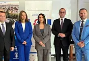 Бизнес и власт чертаят икономическото бъдеще на Русе Бизнес и власт чертаят икономическото бъдеще на Русе