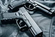 Гръцката полиция разби канал за нелегални оръжия Гръцката полиция разби канал за нелегални оръжия