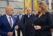 Илияна Йотова инспектира български завод в Азербайджан Илияна Йотова инспектира български завод в Азербайджан