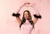 DARA щурмува финала на "Евровизия" DARA щурмува финала на "Евровизия"