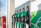 Бензиностанция на 100 метра от дома може да отключи детска левкемия Бензиностанция на 100 метра от дома може да отключи детска левкемия