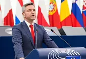 Кристиан Вигенин: Европа спира масовото умъртвяване на болни животни Кристиан Вигенин: Европа спира масовото умъртвяване на болни животни