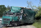 ТИР катастрофира на път Е-79 ТИР катастрофира на път Е-79