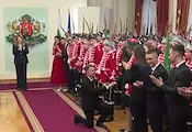 Предложение за брак в Гербовата зала Предложение за брак в Гербовата зала