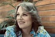 Цветеслава Гълъбова: Замразете спешно депутатските заплати Цветеслава Гълъбова: Замразете спешно депутатските заплати