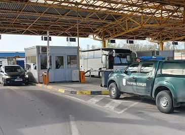 Мъж се застреля при арест на Дунав мост Мъж се застреля при арест на Дунав мост