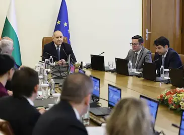 Румен Радев: ЕК стартира процедура срещу България Румен Радев: ЕК стартира процедура срещу България