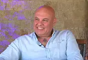 Иво Танев бори здравословни проблеми с йога Иво Танев бори здравословни проблеми с йога