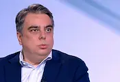 Асен Василев: Бюджетът е писан от българската олигархия Асен Василев: Бюджетът е писан от българската олигархия