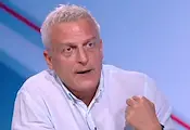 Петър Москов: Трябват ни само 100 болници Петър Москов: Трябват ни само 100 болници