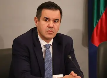 Никола Стоянов: Еврото стана слона в стаята Никола Стоянов: Еврото стана слона в стаята
