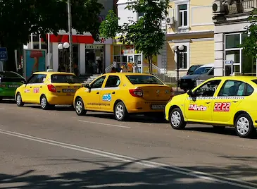 Искат пълна инспекция на таксиметровите стоянки в Русе Искат пълна инспекция на таксиметровите стоянки в Русе