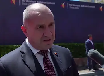 Румен Радев: Европа не може да победи ядрената сила Русия Румен Радев: Европа не може да победи ядрената сила Русия