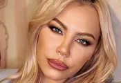 Камелия: Отиде си авторката на хита "Луда по тебе" Камелия: Отиде си авторката на хита "Луда по тебе"