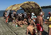 Близо 170 души преплуваха река Дунав край Свищов Близо 170 души преплуваха река Дунав край Свищов