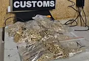 Митничари задържаха контрабандно злато на Малко Търново Митничари задържаха контрабандно злато на Малко Търново