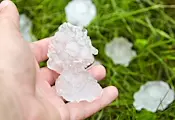 Мощни бури и градушки удариха Гърция Мощни бури и градушки удариха Гърция