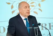 Парламентът в Унгария гласува отстраняването на президента Парламентът в Унгария гласува отстраняването на президента