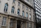 Режат огромните заплати на директорите в закъсалите държавни фирми Режат огромните заплати на директорите в закъсалите държавни фирми