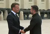 Еманюел Макрон: Европа ще брани свободата с кръв Еманюел Макрон: Европа ще брани свободата с кръв